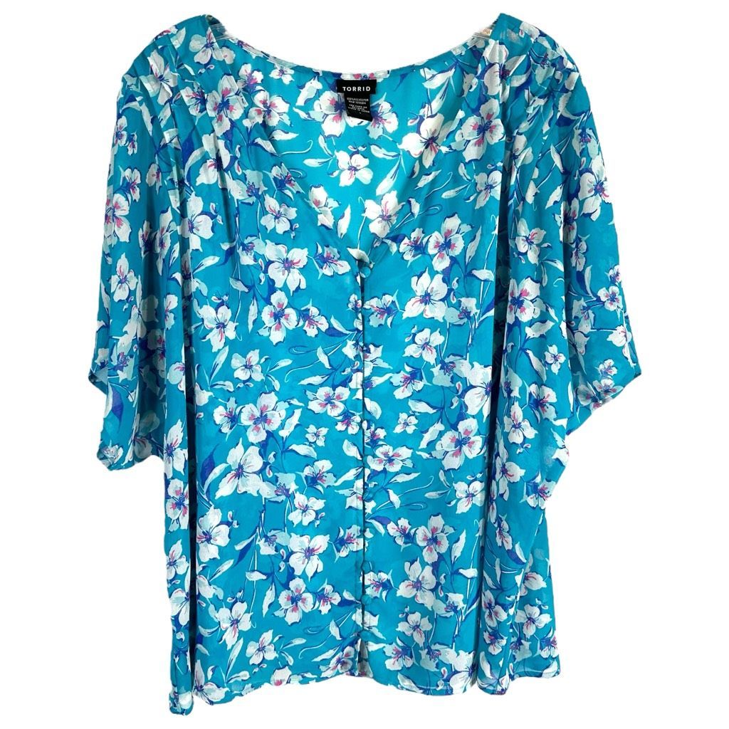 Torrid Plus Size 2x Top Floral Print Georgette Blue Chiffon Pintucked 1433